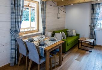 Apartamenty Ku  nice 13 allows 18 year olds to book a room