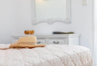 Smyrida apartment I has Balcony rooms