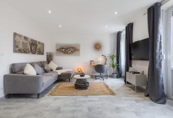 Appartement d une chambre avec vue sur la ville balcon et wifi a Mulhouse has Balcony rooms