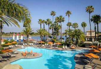 San Diego Mission Bay Resort has Balcony rooms