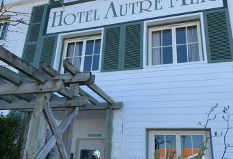 Hotel Autre Mer has Balcony rooms