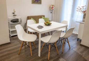 B&B Amalfi s Luxury Rooms allows 18 year olds to book a room