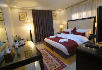 Over Mountains Hotel allows 18 year olds to book a room