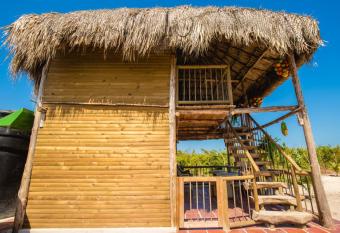 Caba  as El Arca has Balcony rooms