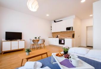 Residential Barona Apartments in Riga Centre allows 18 year olds to book a room