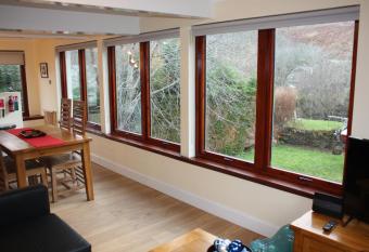 Loch Ness Balcony Apartment allows 18 year olds to book a room