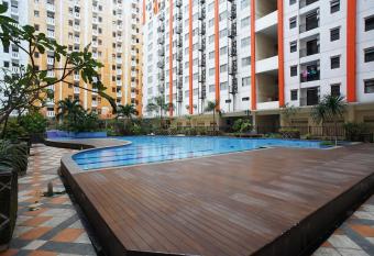 Planet Room Kemang View has Balcony rooms