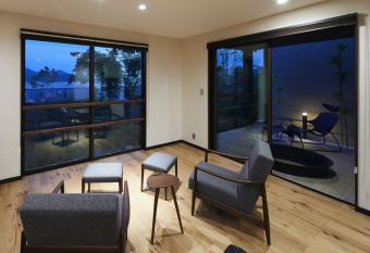 Miyajima Hanarenoyado IBUKU Bettei All rooms have an open-air bath allows 18 year olds to book a room