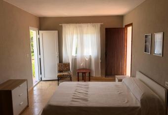 Villa tosalet has Balcony rooms