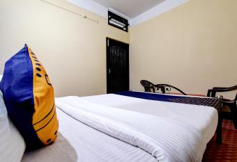 SPOT ON City Lodge Ganeshguri allows 18 year olds to book a room
