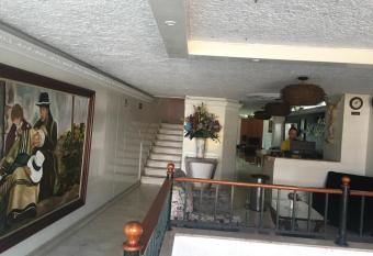 Hotel San Nicolas allows 18 year olds to book a room