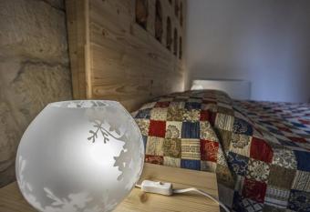 Relais Santa Croce allows 18 year olds to book a room