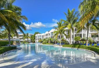 LICENSED MGR - MODERN 3/3.5 VILLA - KEY LARGO'S MOST UPSCALE OCEANFRONT RESORT! has Balcony rooms