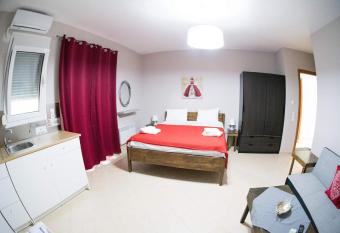 Mirmidones Anesis has Balcony rooms