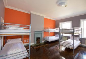 Albatross Hostel allows 18 year olds to book a room