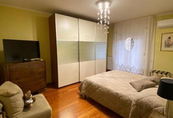 B&B Rossella has Balcony rooms