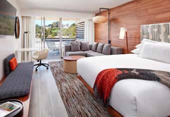 Carmel Mission Inn has Balcony rooms