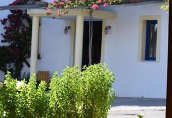 Mesohori studios has Balcony rooms