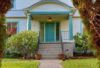Riverpath Inn has Balcony rooms