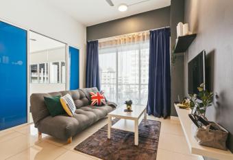 Puchong Skypod Residence, 1-5 pax with Balcony Unit, Walking Distance to IOI Mall, 10min Drive to Sunway has Balcony rooms