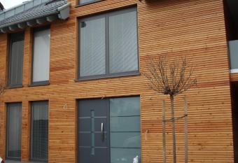 Klein-Fein has Balcony rooms