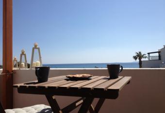 Maria s Rooms & Studios has Balcony rooms