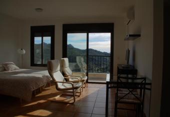 Alojamientos Turisticos Isa i Toni has Balcony rooms