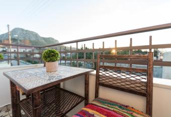 Maria s Boutique Rooms allows 18 year olds to book a room