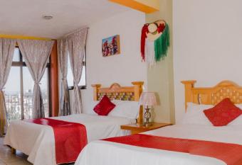 Hotel Carnaval allows 18 year olds to book a room