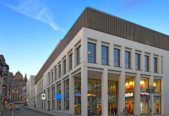 B&B Hotel Marburg allows 18 year olds to book a room