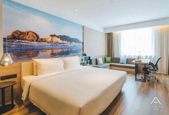 Atour Hotel (Suzhou Industrial Park, Fashion Stage) allows 18 year olds to book a room