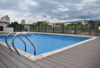 DAKAR HOSTEL allows 18 year olds to book a room