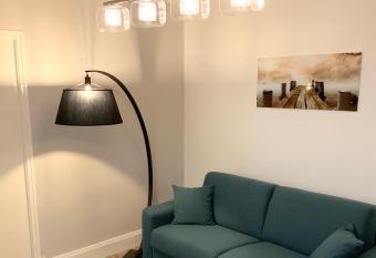 Cour Abele allows 18 year olds to book a room