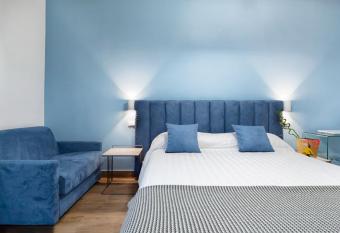 B&B Campari 10 has Balcony rooms