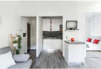 Bella Cernobbio my suite in the center has Balcony rooms