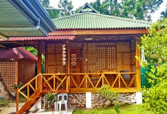 MJ Room Rental Mahogany has Balcony rooms