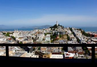 Hilton San Francisco Financial District has Balcony rooms