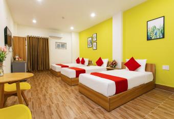 OYO 658 Euro Gold House And Coffee allows 18 year olds to book a room