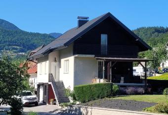 Holiday Home NA VASI has Balcony rooms