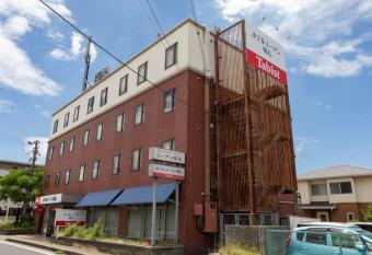 Tabist Hotel Yuan Akashi allows 18 year olds to book a room