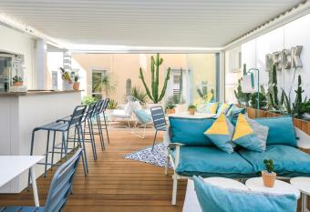 The Deck Hotel by Happyculture has Balcony rooms