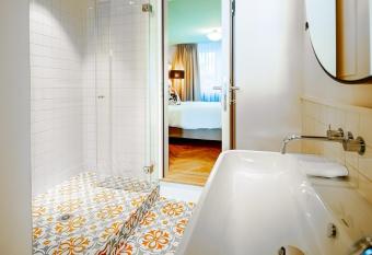 Luxury Residences by Widder Hotel has Balcony rooms