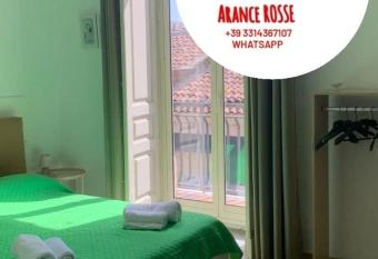 Arance Rosse allows 18 year olds to book a room