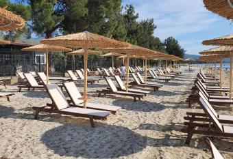 HARA BEACH has Balcony rooms