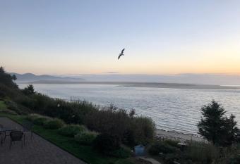 Terimore Lodging by the Sea allows 18 year olds to book a room