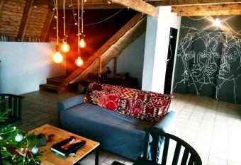 Trastienda Guest House has Balcony rooms