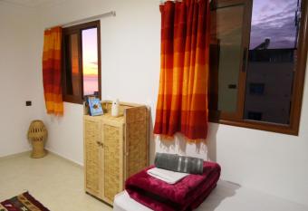 Onda Surf allows 18 year olds to book a room