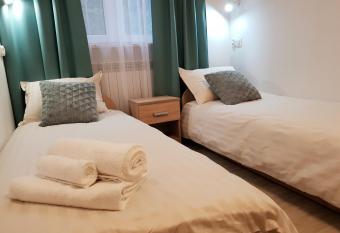 Hostel Mleczna has Smoking/Balcony rooms