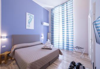 PC Boutique H Loggia, by ClaPa Group allows 18 year olds to book a room