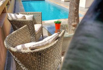 H  tel Beau Soleil has Balcony rooms